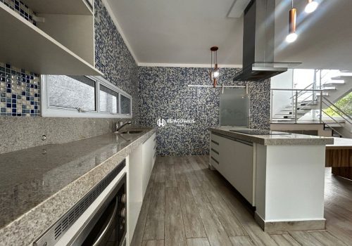 Casa em Condomínio com 256m², 3 quartos no bairro Jardim dos Lagos em Indaiatuba