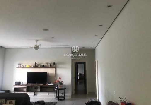 Casa em Condomínio com 236m², 3 quartos no bairro Jardim Portal dos Ipês em Indaiatuba