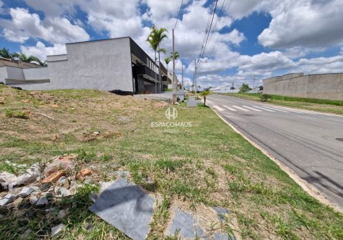 Terreno em Condomínio com 300m² no bairro Colinas de Indaiatuba em Indaiatuba