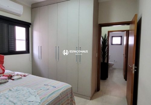 Casa em Condomínio com 270m², 4 quartos no bairro Jardim Residencial Dona Lucilla em Indaiatuba