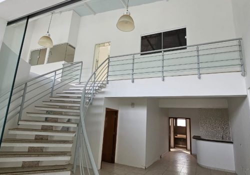 Salão Comercial / Loja com 260m² no bairro Jardim Colonial em Indaiatuba