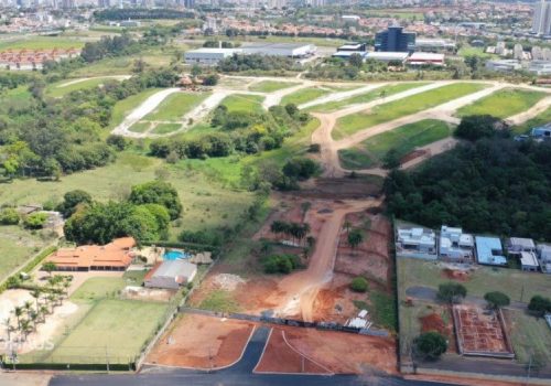 Terreno em Condomínio com 300m² no bairro London Park em Indaiatuba
