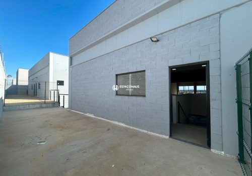 Galpão Comercial / Industrial com 376m² no bairro Residencial Monte Verde em Indaiatuba