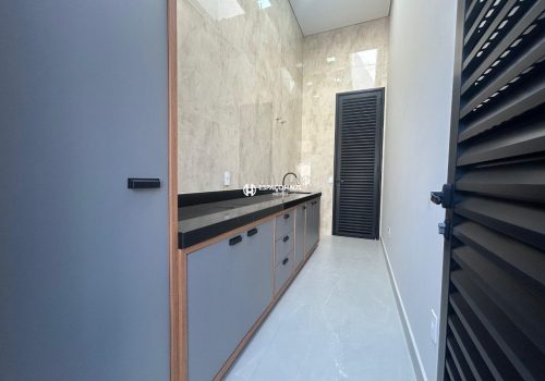 Casa em Condomínio com 195m², 3 quartos no bairro Jardim Residencial Dona Maria Candida em Indaiatuba