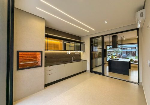 Casa em Condomínio para Comprar com 213m², 3 quartos no bairro Condomínio Villa Sapezal em Indaiatuba