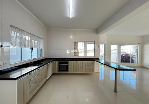 Casa em Condomínio com 288m², 4 quartos no bairro Jardim Reserva Bom Viver de Indaiatuba em Indaiatuba