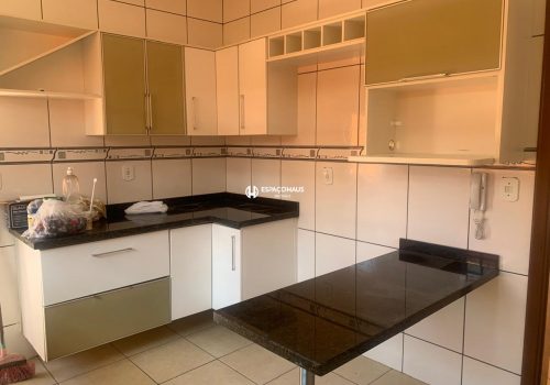 Casa com 108m², 3 quartos no bairro Vila Homero em Indaiatuba