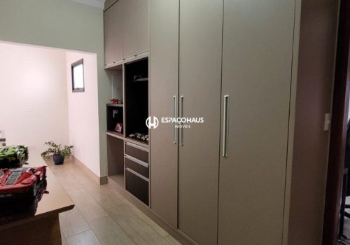 Casa em Condomínio com 270m², 4 quartos no bairro Jardim Residencial Dona Lucilla em Indaiatuba