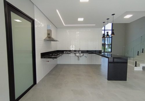 Casa em Condomínio com 246m², 3 quartos no bairro Jardins Di Roma em Indaiatuba