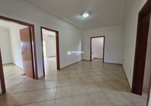 Casa em Condomínio com 270m², 4 quartos no bairro Jardim Villa Romana em Indaiatuba