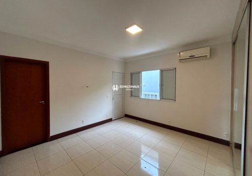 Casa em Condomínio com 350m², 4 quartos no bairro Chácara Areal em Indaiatuba