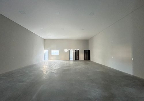 Salão Comercial / Loja com 222m² no bairro Jardim dos Colibris em Indaiatuba