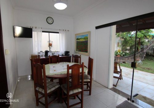 Casa com 230m², 4 quartos no bairro Solar de Itamaracá em Indaiatuba