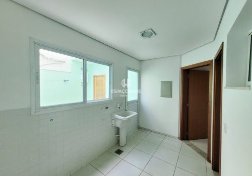 Casa em Condomínio com 257m², 3 quartos no bairro Jardim Portal dos Ipês em Indaiatuba