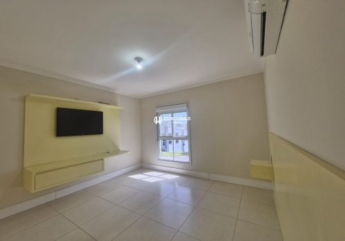 Casa em Condomínio com 200m², 4 quartos no bairro Jardim Portal dos Ipês em Indaiatuba