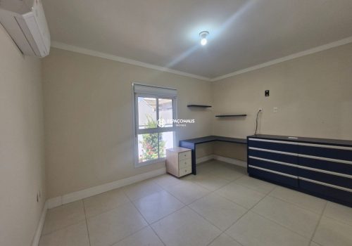 Casa em Condomínio com 200m², 4 quartos no bairro Jardim Portal dos Ipês em Indaiatuba