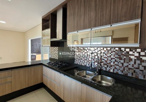 Casa em Condomínio com 223m², 3 quartos no bairro Jardim Residencial Terra Nobre em Indaiatuba