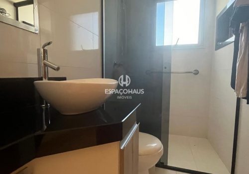 Casa em Condomínio com 215m², 3 quartos no bairro Jardim Residencial Terra Nobre em Indaiatuba