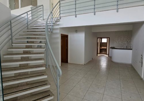 Salão Comercial / Loja com 260m² no bairro Jardim Colonial em Indaiatuba