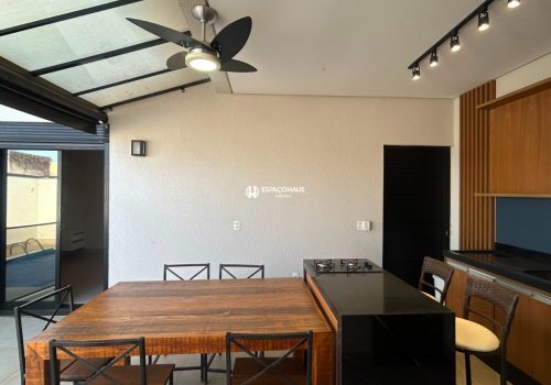Casa em Condomínio com 186m², 3 quartos no bairro Jardim Residencial Terra Nobre em Indaiatuba