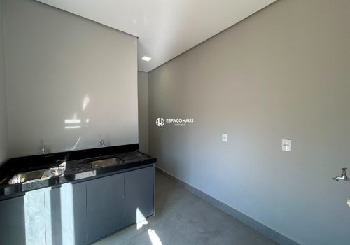 Casa com 215m², 4 quartos no bairro Colinas de Indaiatuba em Indaiatuba