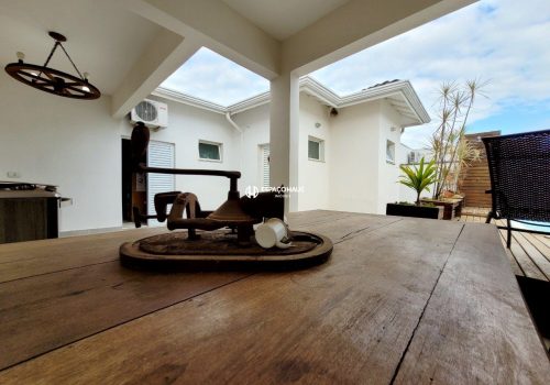 Casa em Condomínio com 175m², 3 quartos no bairro Jardim Residencial Terra Nobre em Indaiatuba
