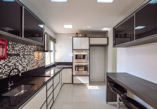 Casa em Condomínio com 180m², 3 quartos no bairro Chácara Belvedere em Indaiatuba