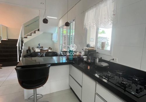 Casa em Condomínio com 215m², 3 quartos no bairro Jardim Residencial Terra Nobre em Indaiatuba