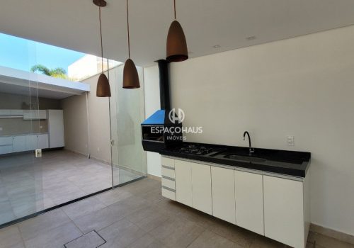 Casa em Condomínio com 187m², 3 quartos no bairro Vila Suíça em Indaiatuba