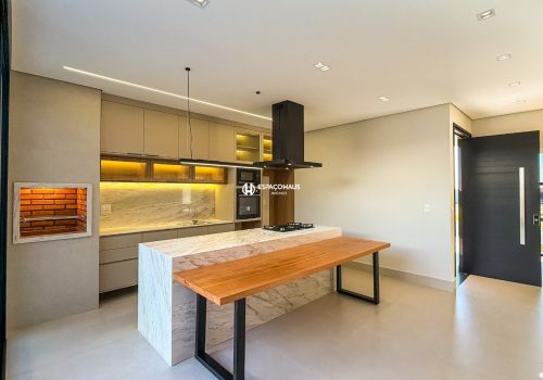 Casa em Condomínio com 195m², 3 quartos no bairro Jardim Residencial Dona Maria Candida em Indaiatuba