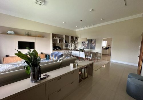 Casa em Condomínio com 226m², 4 quartos no bairro Altos de Itaici em Indaiatuba