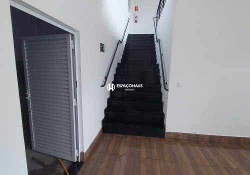 Galpão Comercial / Industrial com 425m² no bairro Comercila Bortoletto em Indaiatuba