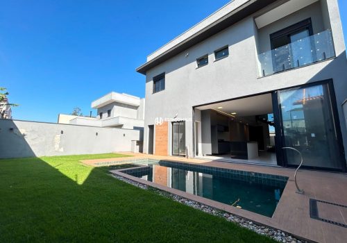 Casa com 215m², 4 quartos no bairro Colinas de Indaiatuba em Indaiatuba