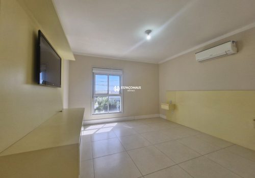 Casa em Condomínio com 200m², 4 quartos no bairro Jardim Portal dos Ipês em Indaiatuba