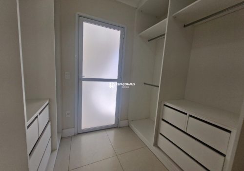 Casa em Condomínio com 200m², 4 quartos no bairro Jardim Portal dos Ipês em Indaiatuba
