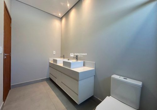 Casa com 215m², 4 quartos no bairro Colinas de Indaiatuba em Indaiatuba