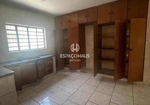 Casa com 206m², 4 quartos no bairro Centro em Indaiatuba