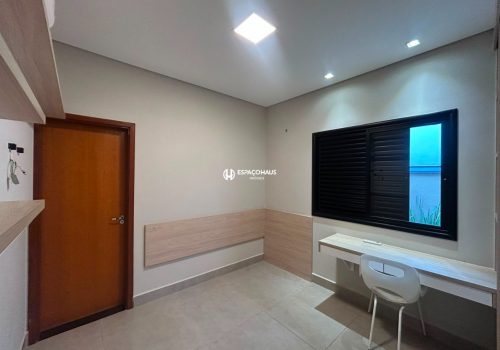 Casa em Condomínio com 186m², 3 quartos no bairro Jardim Residencial Terra Nobre em Indaiatuba