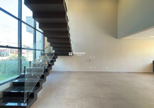 Casa com 215m², 4 quartos no bairro Colinas de Indaiatuba em Indaiatuba