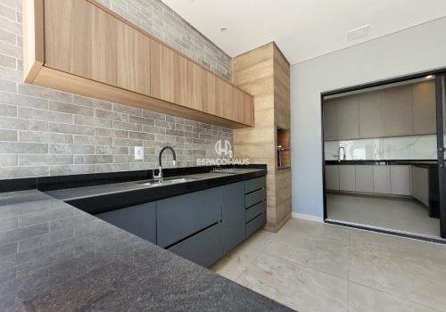 Casa em Condomínio com 161m², 3 quartos no bairro Jardins Di Roma em Indaiatuba