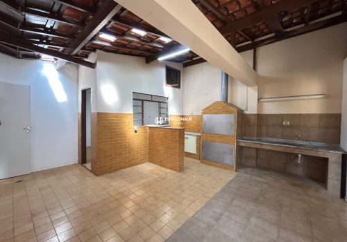 Casa com 212m², 3 quartos no bairro Centro em Indaiatuba