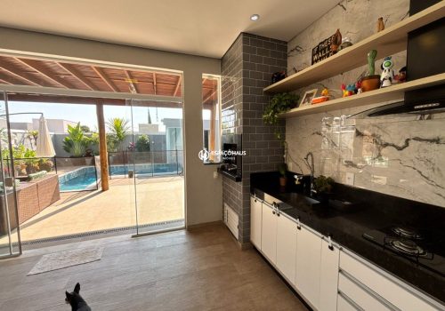 Casa em Condomínio com 303m², 3 quartos no bairro Jardim Residencial Terra Nobre em Indaiatuba