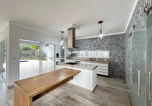 Casa em Condomínio com 256m², 3 quartos no bairro Jardim dos Lagos em Indaiatuba