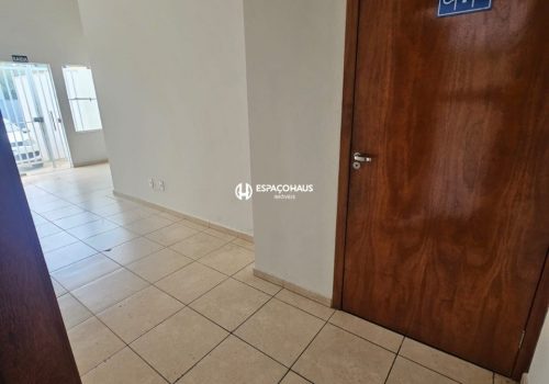 Galpão Comercial / Industrial com 434m² no bairro Europark Comercial em Indaiatuba