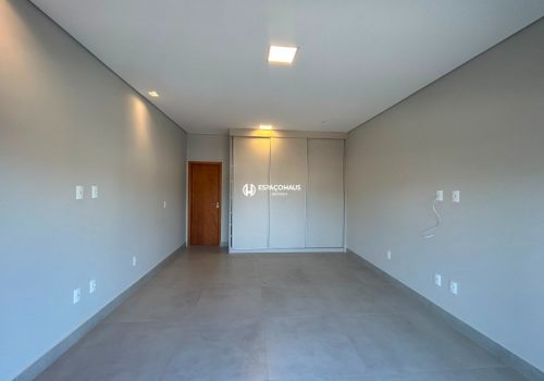 Casa com 215m², 4 quartos no bairro Colinas de Indaiatuba em Indaiatuba
