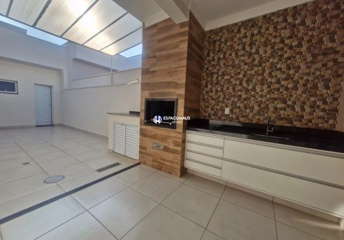 Casa em Condomínio com 140m², 3 quartos no bairro Jardim Bréscia em Indaiatuba