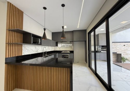 Casa em Condomínio com 191m², 3 quartos no bairro London Park em Indaiatuba
