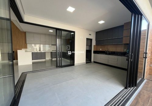 Casa em Condomínio com 194m², 3 quartos no bairro Jardim Residencial Dona Maria Candida em Indaiatuba