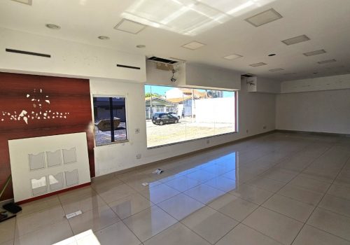Salão Comercial / Loja com 140m² no bairro Cidade Nova I em Indaiatuba