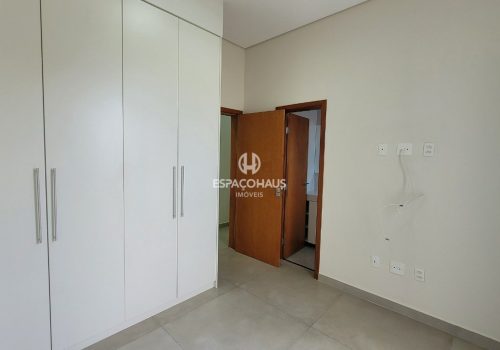 Casa em Condomínio com 211m², 3 quartos no bairro Jardim Residencial Dona Lucilla em Indaiatuba
